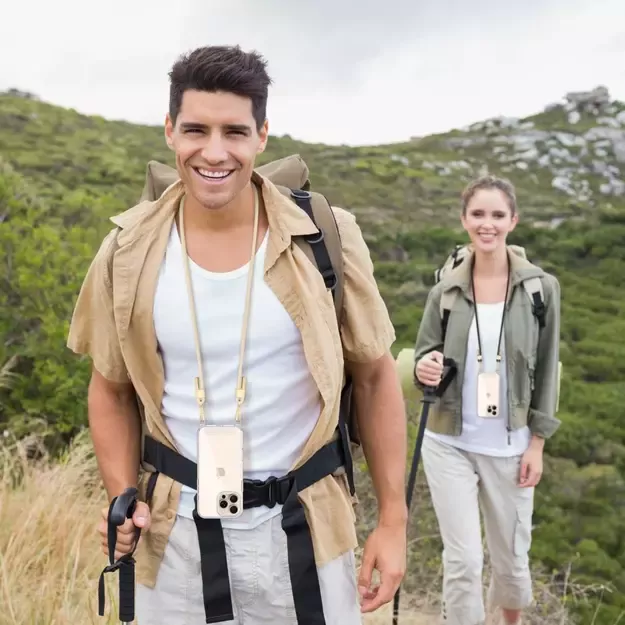 Tech-Protect FlexAir Chain MagSafe iPhone 16e Case - Black/Beige 9