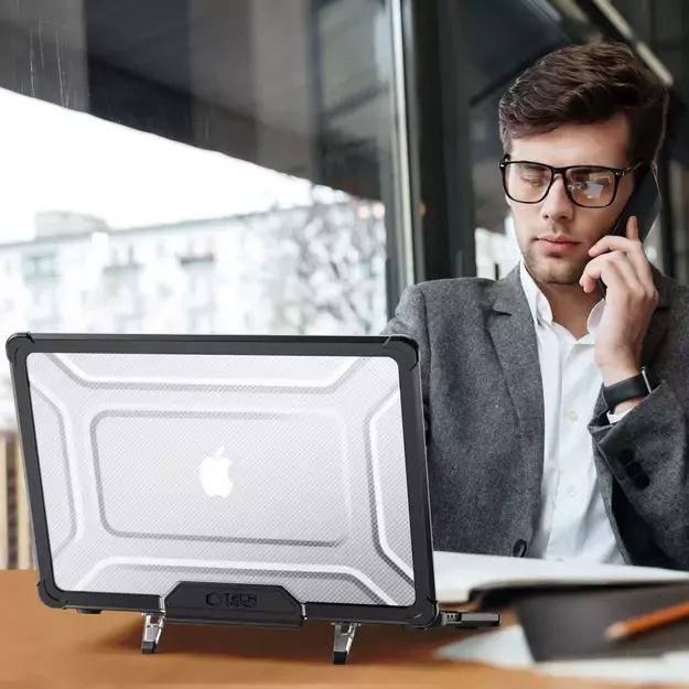 Tech-Protect SmartShell Pro case for MacBook Air 13&quot  2023-2025 M2 / M3 / M4 - transparent and black 7