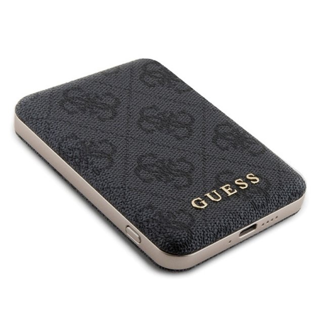 Guess 4G Metal Logo case set for iPhone 15 + 5000mAh MagSafe power bank - black 9