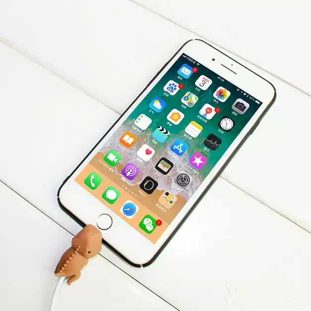 Fish-shaped phone cable cover 3