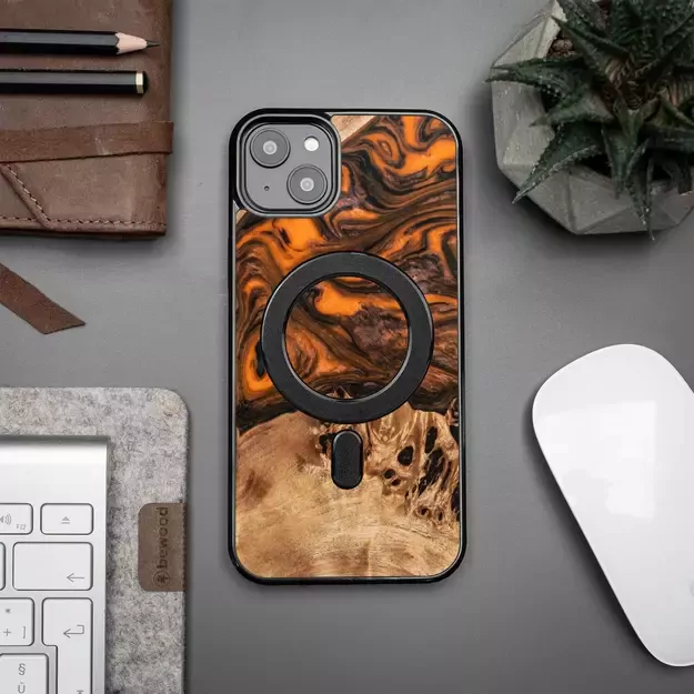 Wood and resin case for iPhone 15 Plus MagSafe Bewood Unique Orange - orange and black 7