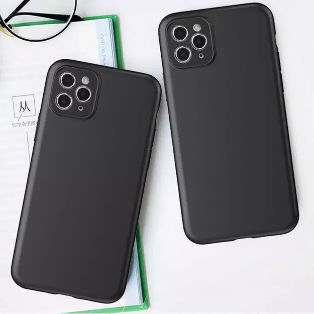 Silicone Soft Case for Google Pixel 8 - black 5