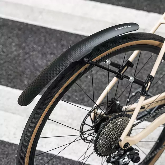 Rockbros 28210007001 bicycle fender, universal, adjustable - black 1