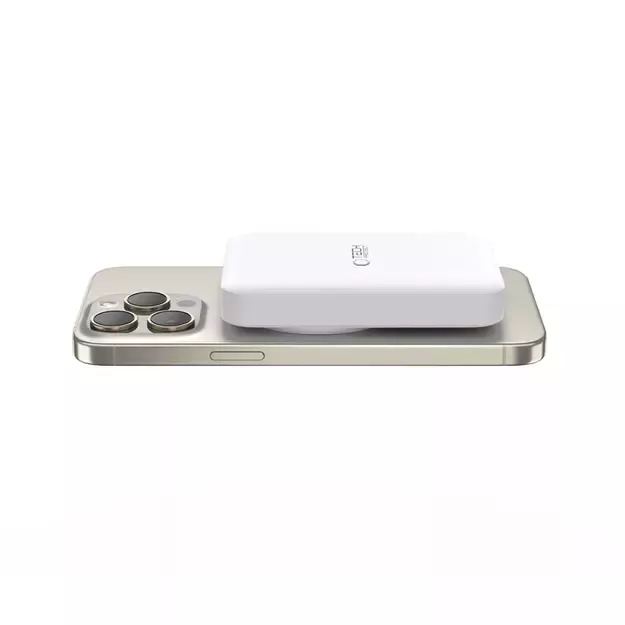 Tech-Protect LifeMag PB11 Powerbank with MagSafe 10000mAh 15W USB-C port - white + USB-C cable 1