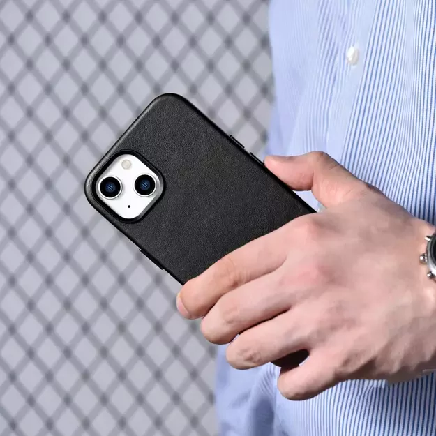 iCarer Case Leather cover for iPhone 14 Plus genuine leather case black (compatible with MagSafe) 36
