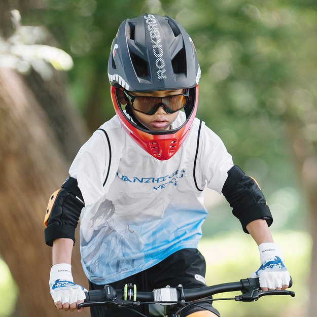 Rockbros TT-32006 Shark Children' s Bike Helmet with Detachable Jaw Size S (48-52) - Black 4