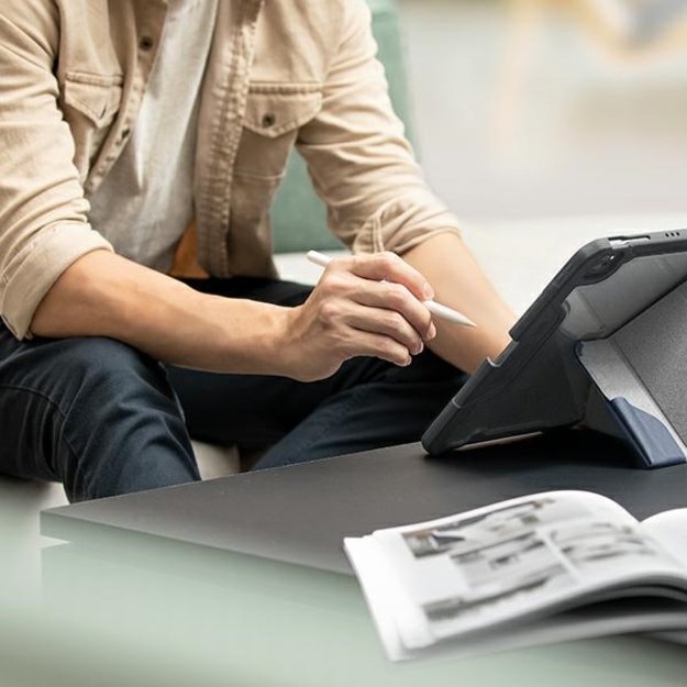 Uniq Trexa case for iPad 10.2' '  2021/2020/2019 - red 6