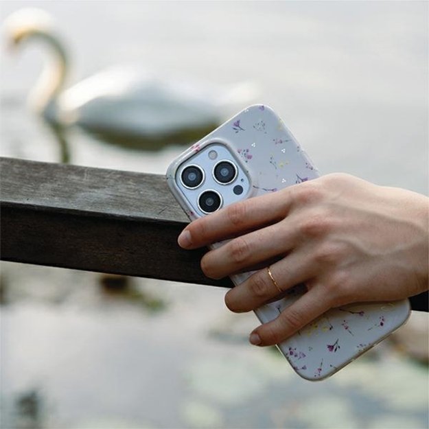 Uniq Coehl Prairie case for iPhone 15 Pro - beige 8