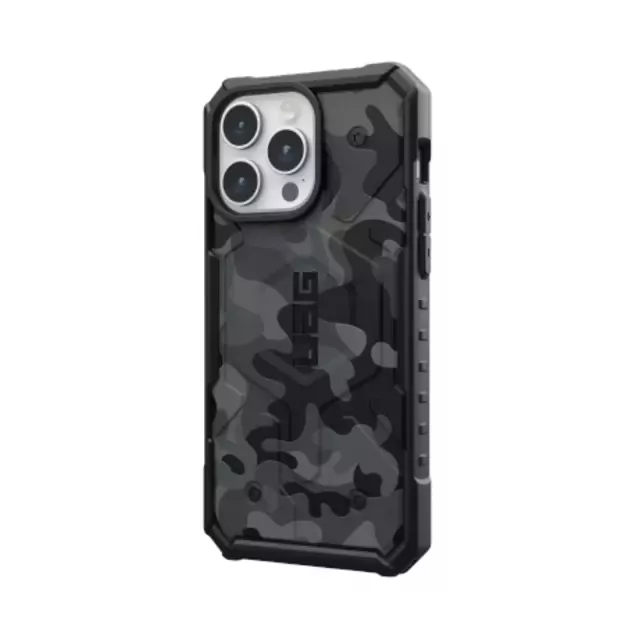 UAG Pathfinder MagSafe case for iPhone 15 Pro Max - black camouflage