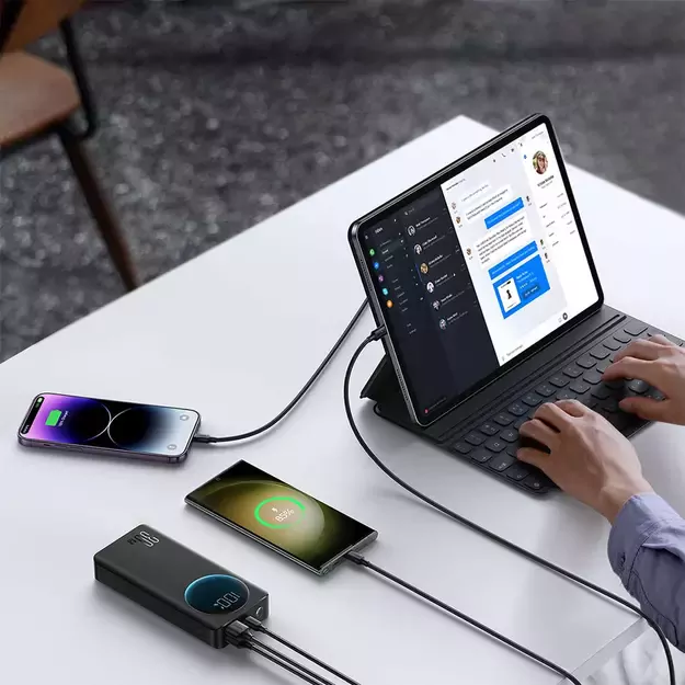 Powerbank Joyroom JR-PBF02 30W 20000mAh + USB-A - USB-C cable 0.25m - black 2