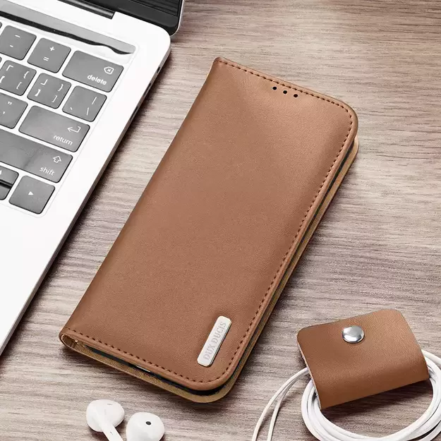 Dux Ducis Hivo case with flap and RFID blocker for Samsung Galaxy S24+ - brown 18