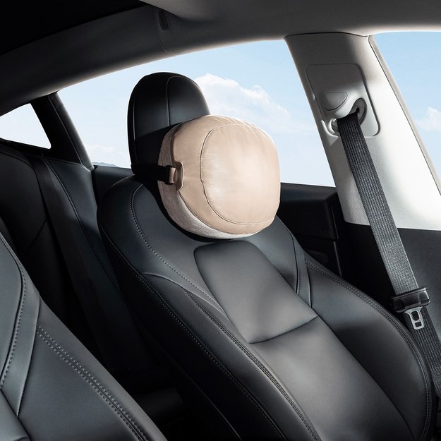 Baseus ComfortRide Series car headrest cushion with 2 materials - beige 9