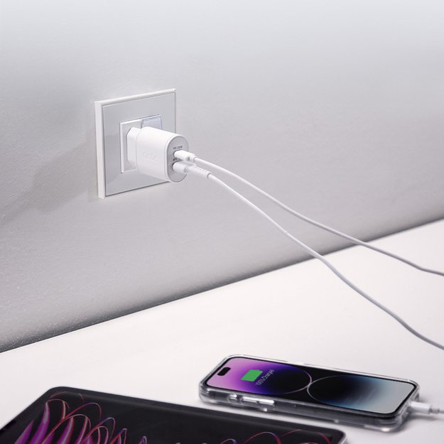 SBS TETRPD20W 20W USB-A USB-C Wall Charger with Power Delivery - White 7