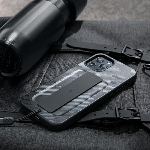 Uniq Heldro case for iPhone 12 / iPhone 12 Pro - black camouflage 5