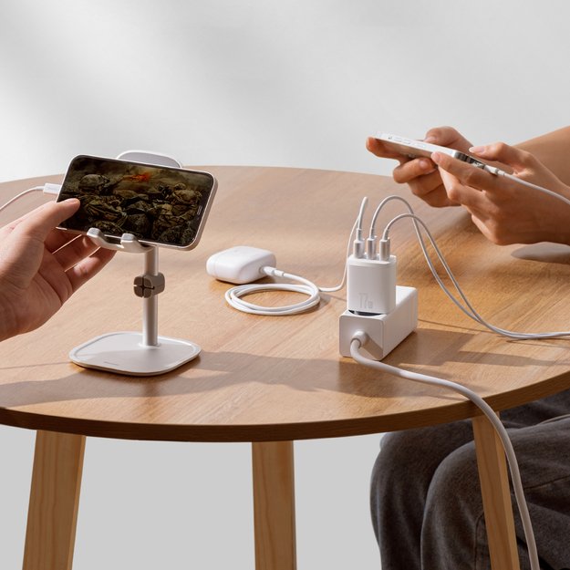 [RETURNED ITEM] Baseus Compact charger 3x USB 17W white (CCXJ020102) 9