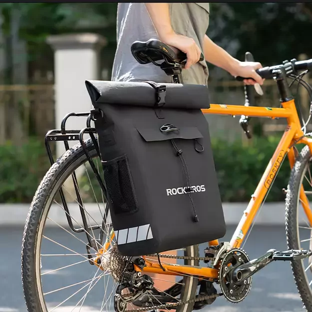 Rockbros Bike Bag with Backpack Function, Waterproof, with Helmet Attachment 18l - Black 6