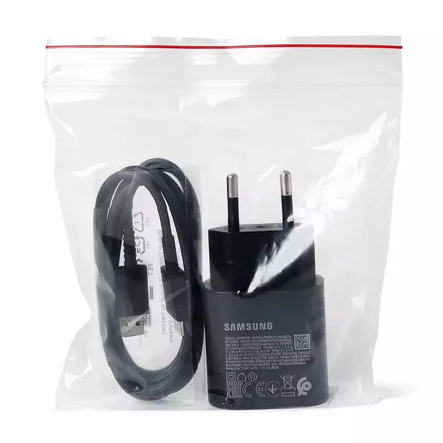 Samsung EP-TA200EBE USB-A 15W wall charger with EP-DR140ABE USB-A - USB-C cable (OOB Bulk - replacement packaging) - black 3