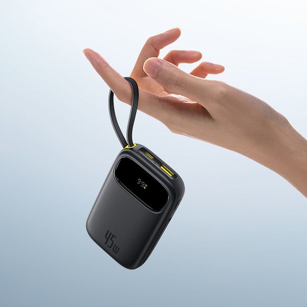 Baseus EnerFill FC31 10000mAh 45W Power Bank with USB-C and Lightning Cables - Black 7