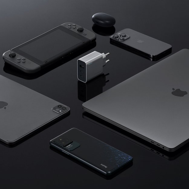 Cuktech 65W GaN 2xUSB-C 1xUSB-A Wall Charger - Gray 3