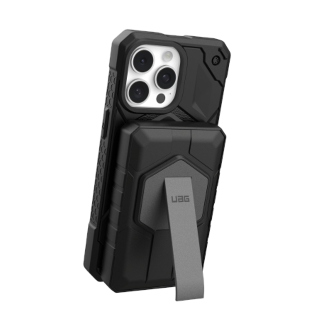 UAG Rugged 10K Powerbank - 10000 mAh with stand, 10W wireless charging, MagSafe compatible, cable included - black 2