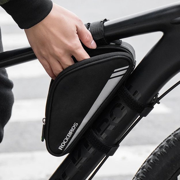 Rockbros B55-BK bicycle bag for frame 0.7 l - black 6