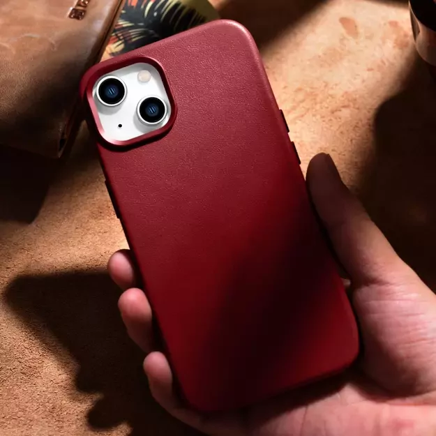 iCarer Case Leather case cover made of natural leather for iPhone 14 Plus red (compatible with MagSafe) 37