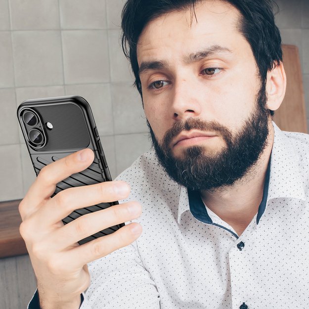 Thunder Case for iPhone 17 - Black 6