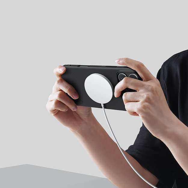 Nillkin Super Frosted Shield Pro Magnetic Case for iPhone 16 Pro Max - black 14