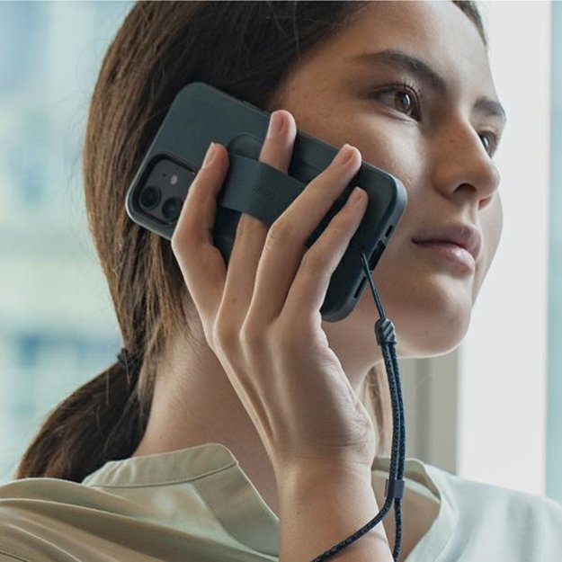 Uniq Heldro case for iPhone 12 Pro Max - white 10