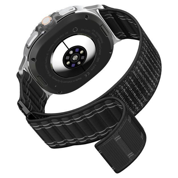 Spigen WBF0 Strap for Samsung Galaxy Watch 40/44/46 mm - Black 8