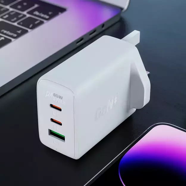 Acefast charger GaN 65W 3 ports (1xUSB, 2xUSB C PD) UK plug white (A44) 6